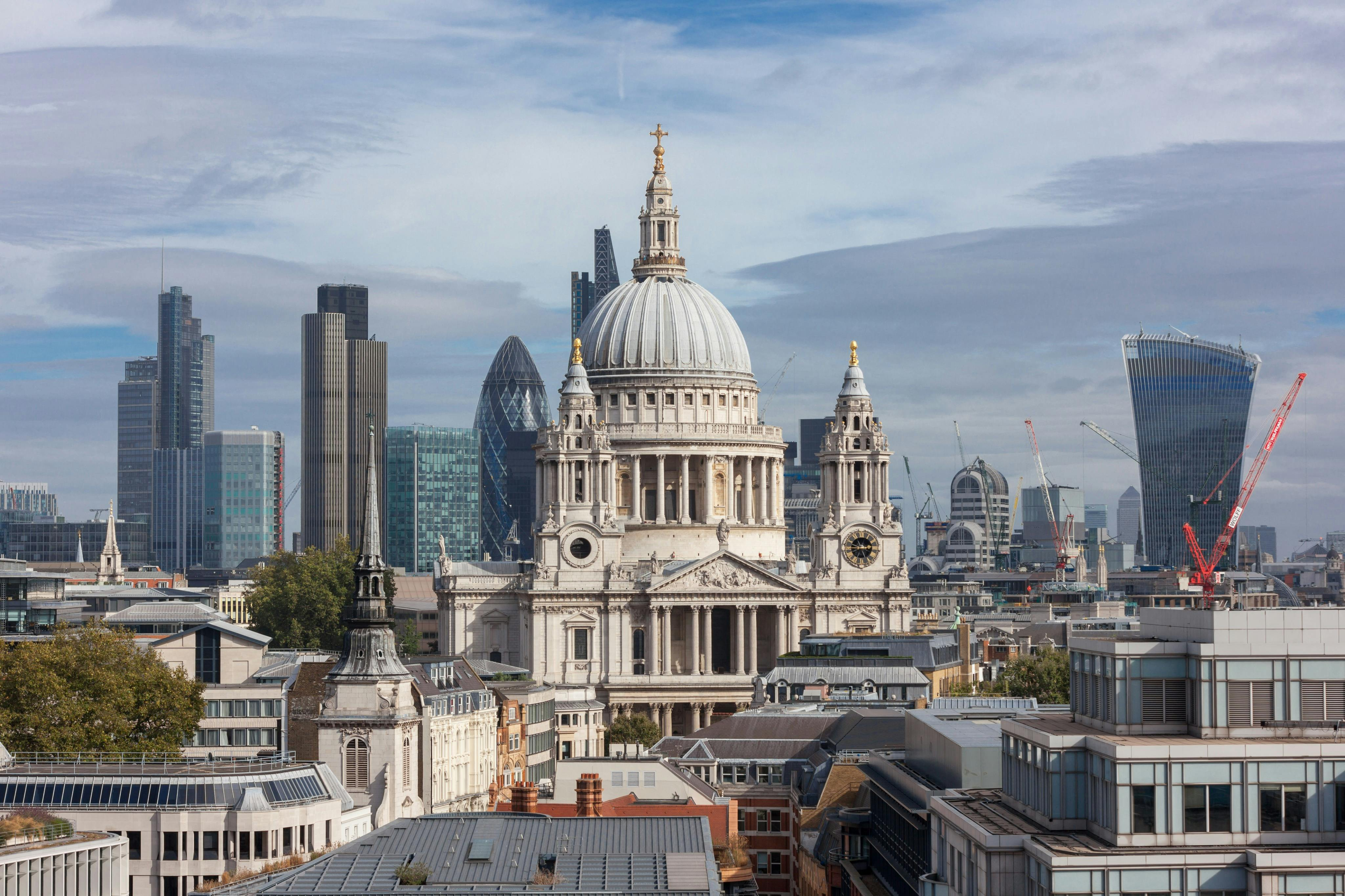 London: St Paul's Cathedral Entry with Audio Guide + 1-Day Uber Boat Pass - Photo 1 of 8